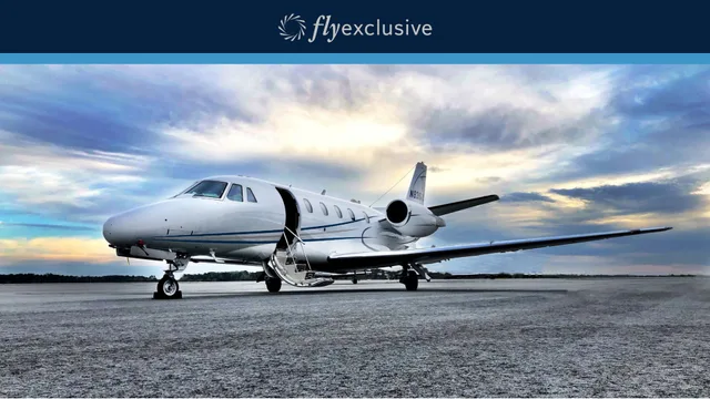 Flyexclusive — cover slide investment banking deck cover